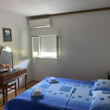 Apartmani Udovicic Trogir Exterior photo