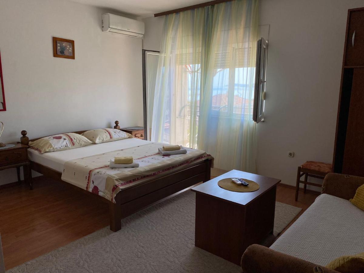 Apartmani Udovicic Trogir Exterior photo